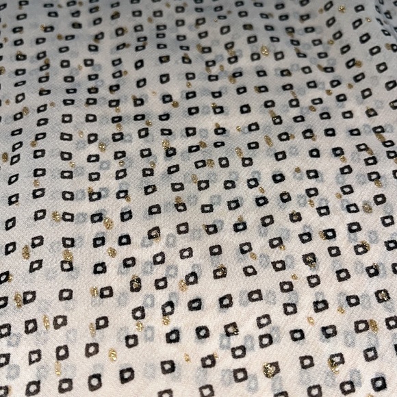 Kismet Racerback Sleeveless Blouse - Picture 3 of 4